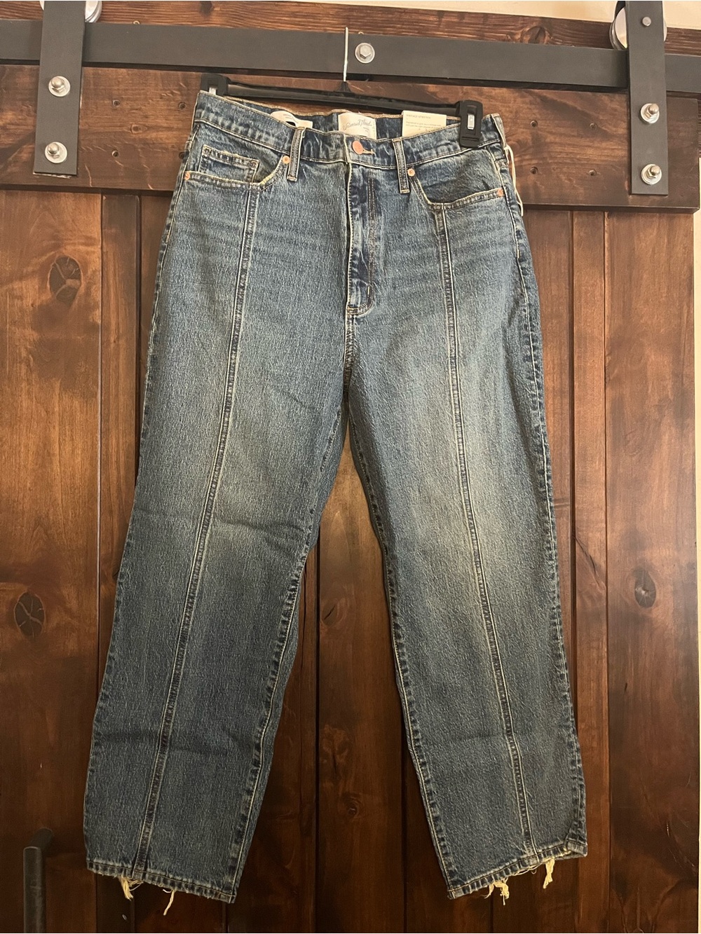Universal Thread Women's Blue Straight-Leg Jeans